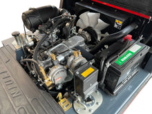 Cargar imagen en el visor de la galería, Grua 3,5 TON Motor Nissan Gas/Gasolina