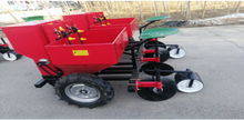 Cargar imagen en el visor de la galería, Sembradora Plantadora De Papas Caja Abono 4 Hileras 50a90HP Tractor Giovacchino
